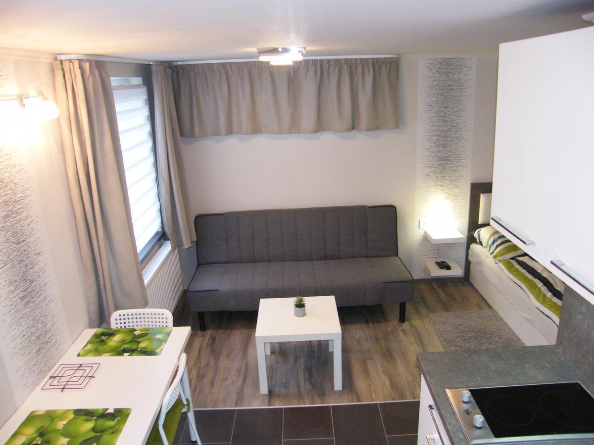 Gyarmati Apartman Siófok Exterior foto